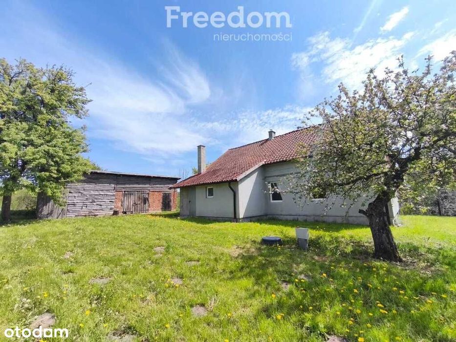 Urokliwe siedlisko z potencjałem – dom z historią!
