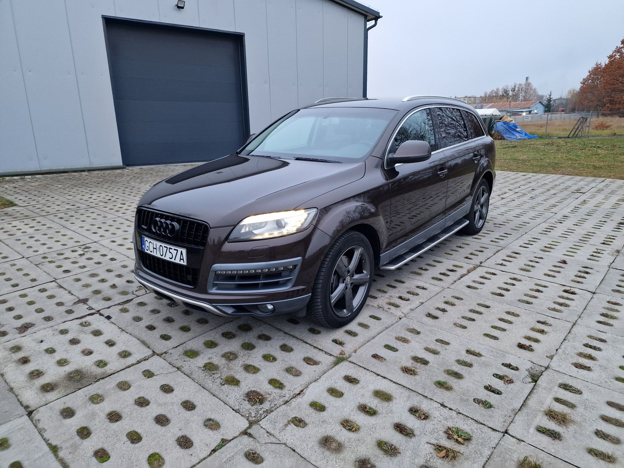 Sprzedam Audi Q7 3.0TDI