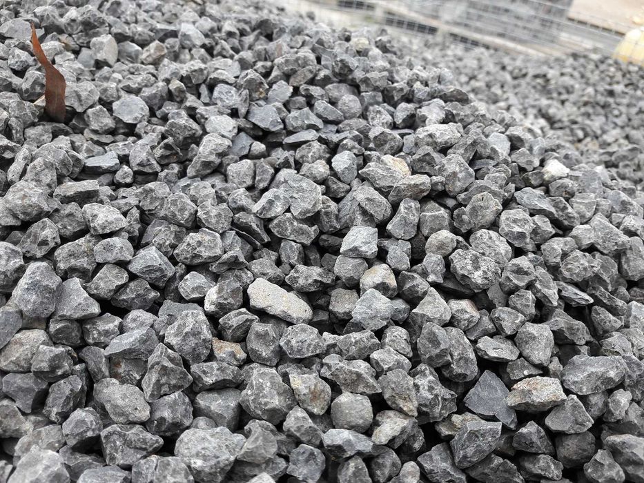 Grysy żwir kamienie  ozdobne kora kamienna granit piasek otoczaki