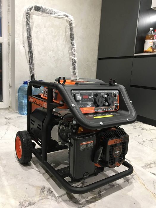 Генератор  бензиновий 4.5 kw привезений з Іспанії GENERGY MONCAYO 4