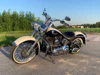 Harley-Davidson Softail Deluxe Harley Davidson Softail Deluxe FLSTN / Vance & Hines / Skull