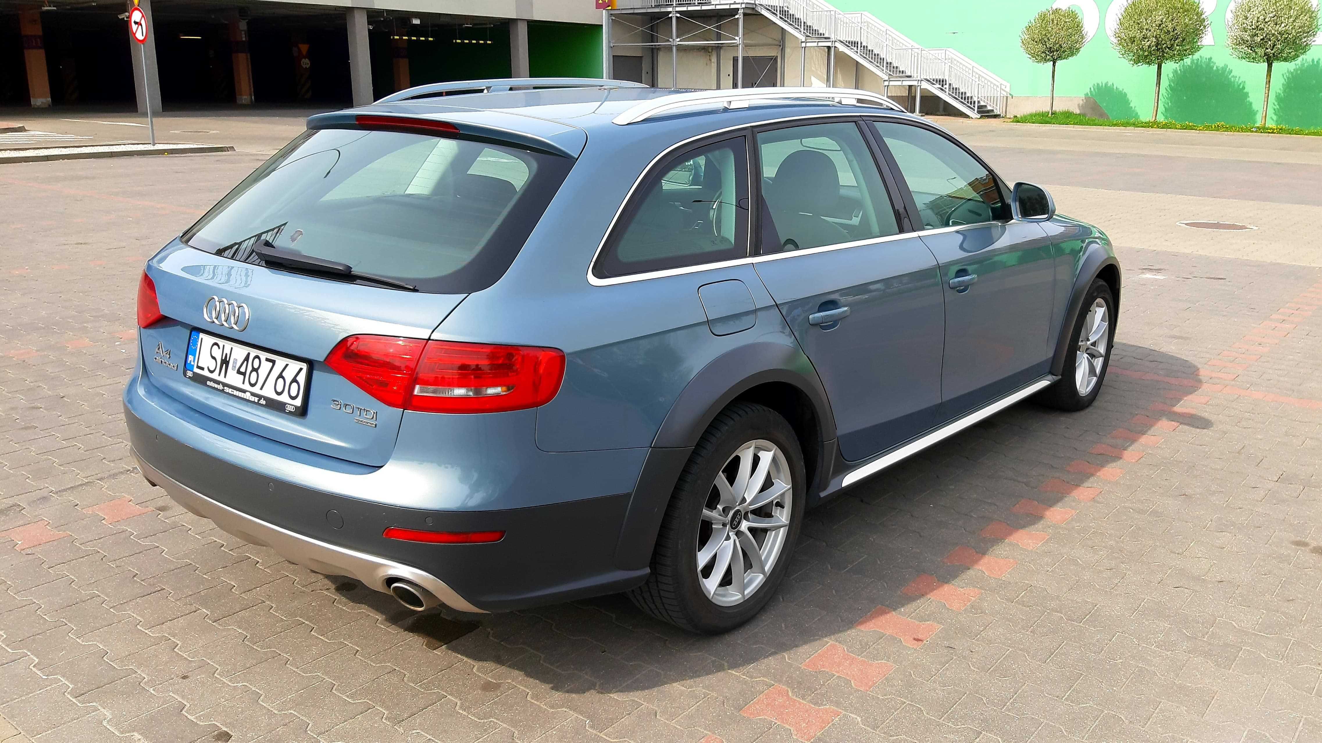 Audi A4 B8 allroad quatro  2010 r.