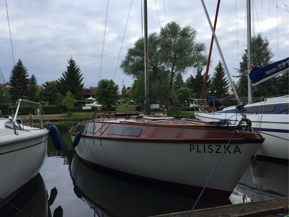 Sprzedam łódkę jacht mak 707 machoń piekna