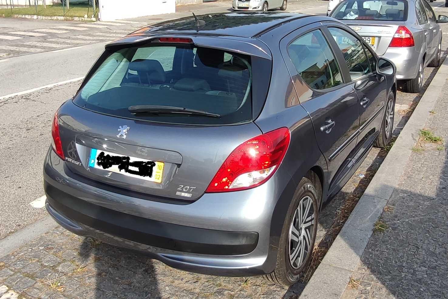 Peugeot 207 1.6 HDi 99G – 2010 – 170.000 km – Excelente estado