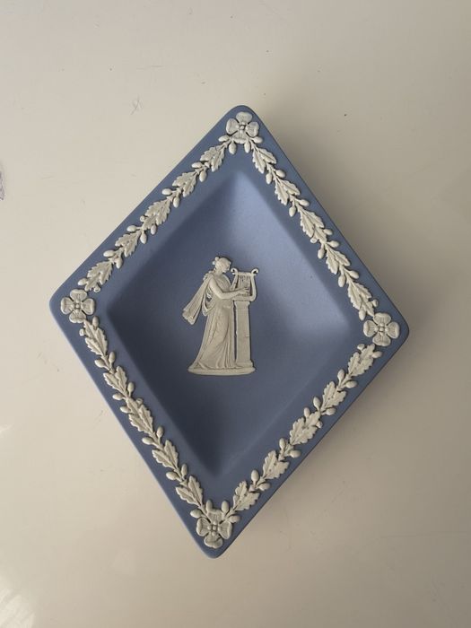 Porcelana biskwitowa Wedgwood