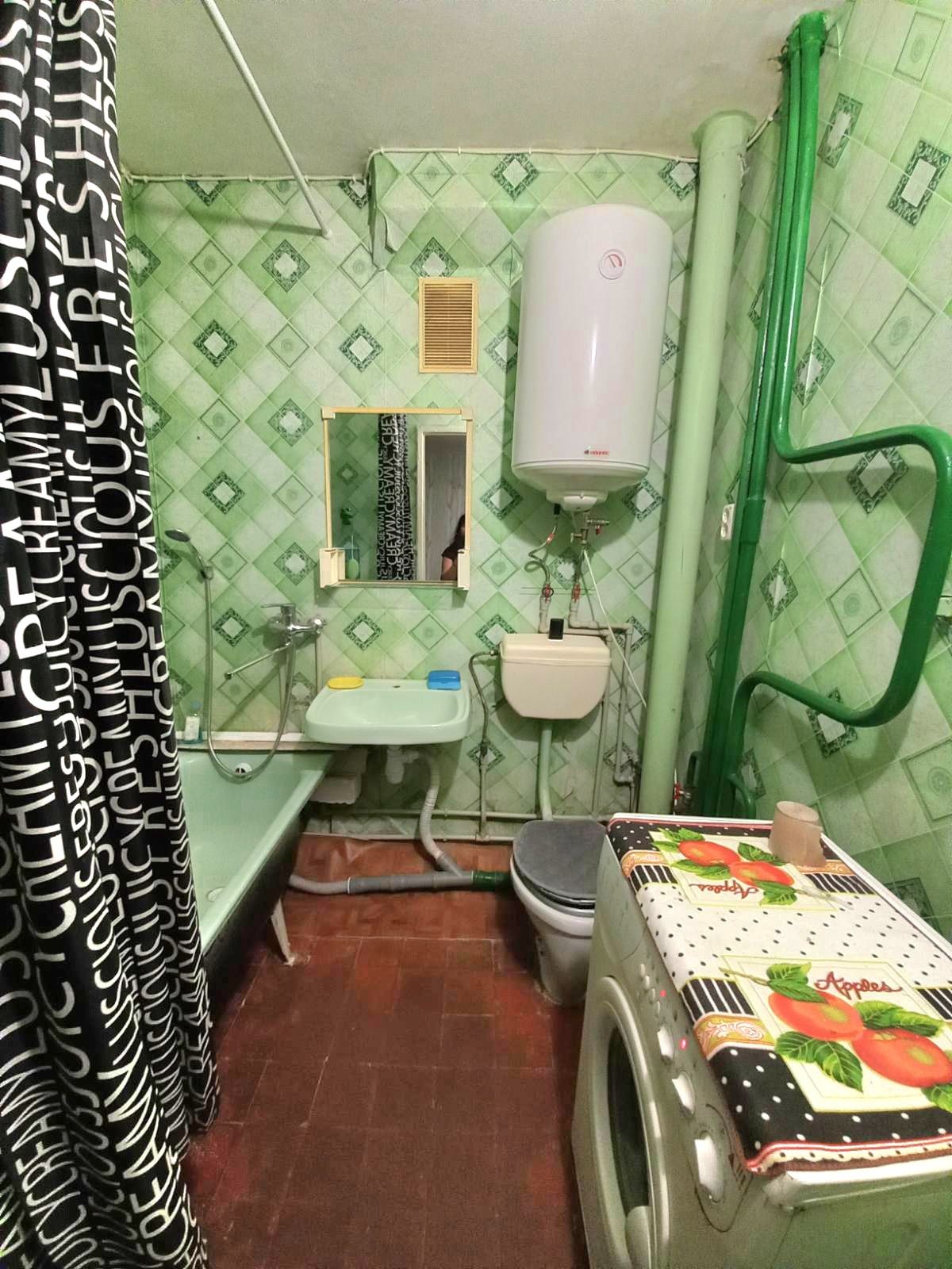 Долгосрочная аренда 1кв. 4/9. Пески. Ул. Водограйная