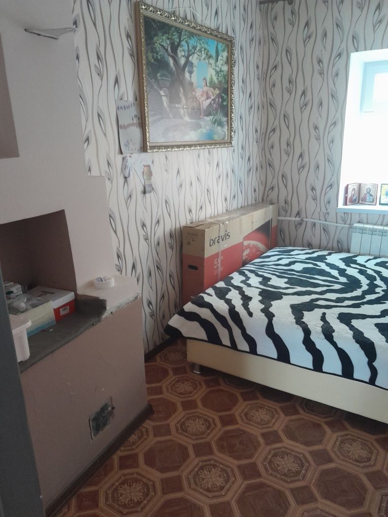 Продаж будинку з усіма зручностями.