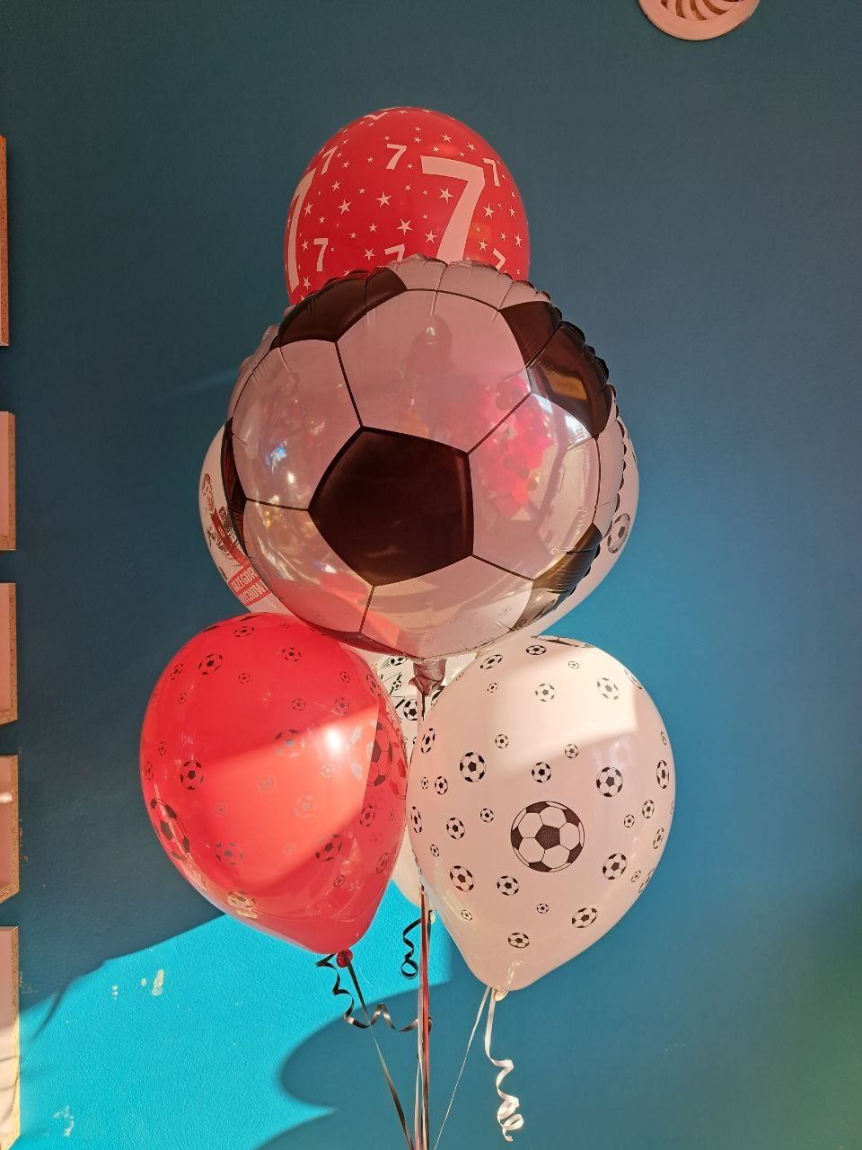 Napełnianie balonów helem