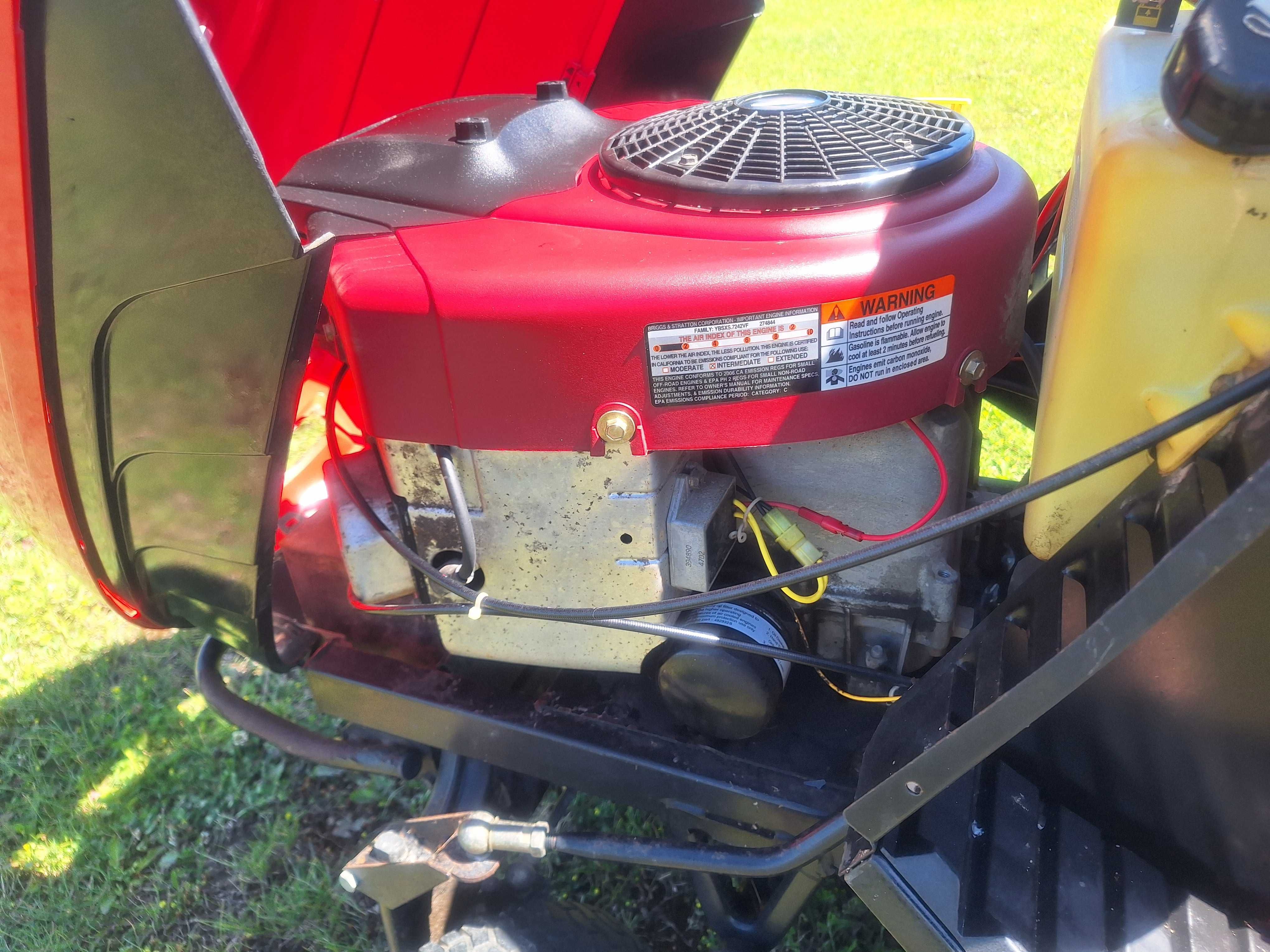traktorek kosiarka z koszem silnik 20hp briggs jazda hydrostad automat