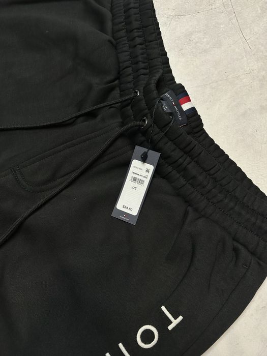 Чоловічий спортивний костюм Tommy Hilfiger