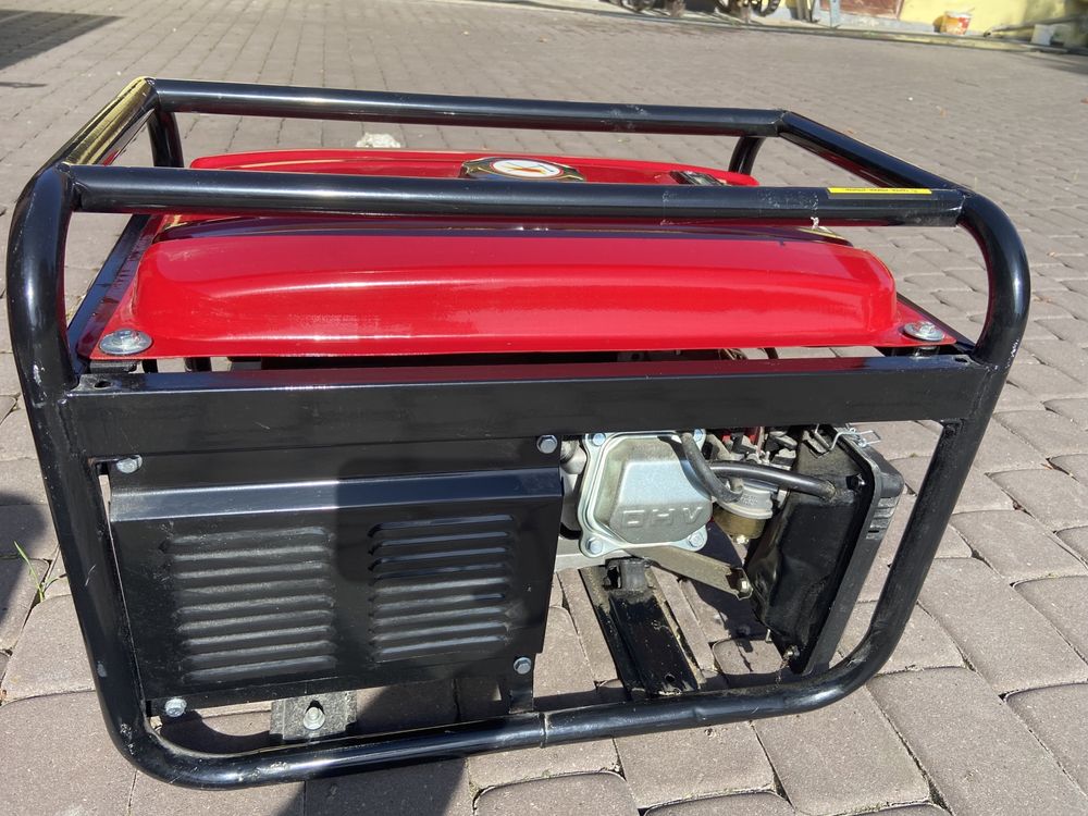 Agregat prądotwórczy HONDA 4500 W