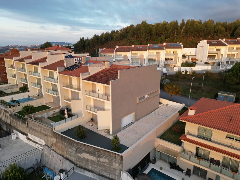 Vivenda V3 + 1 Lomar