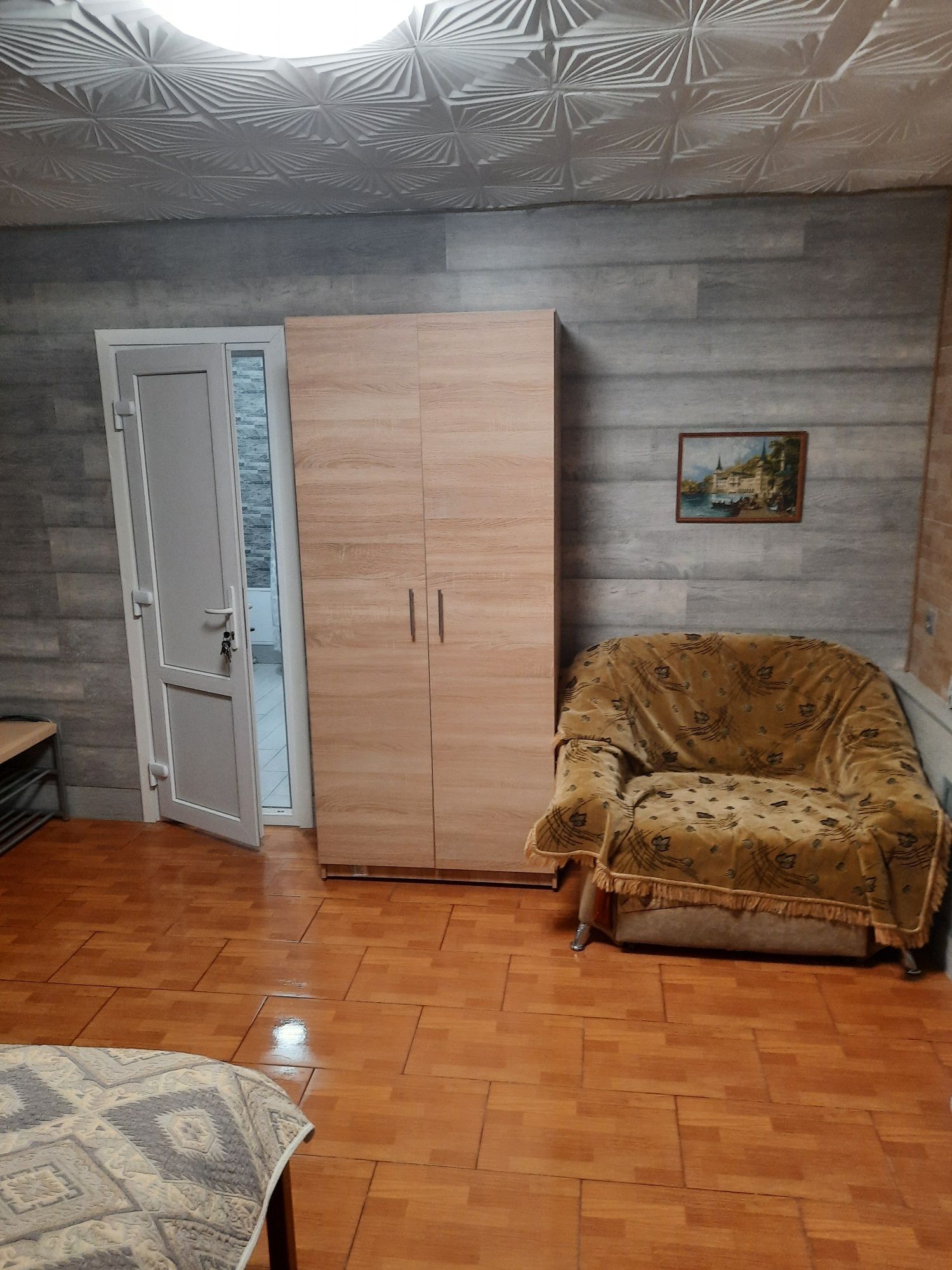 Подобова оренда смарт-квартири