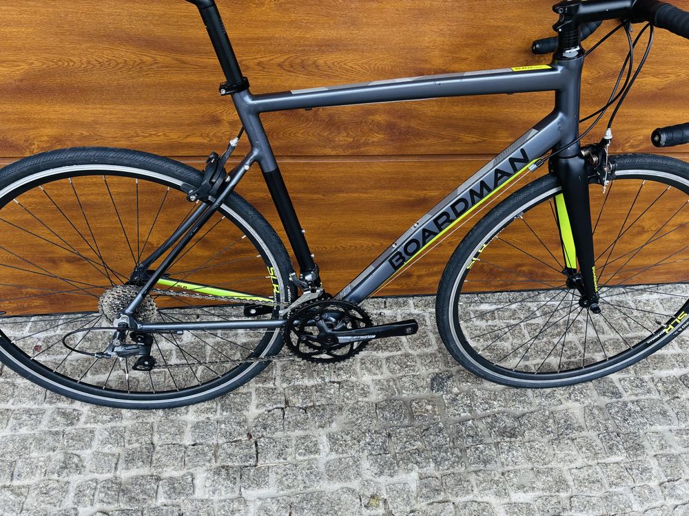 Szosa Boardman, osprzęt Claris, wideled Carbon