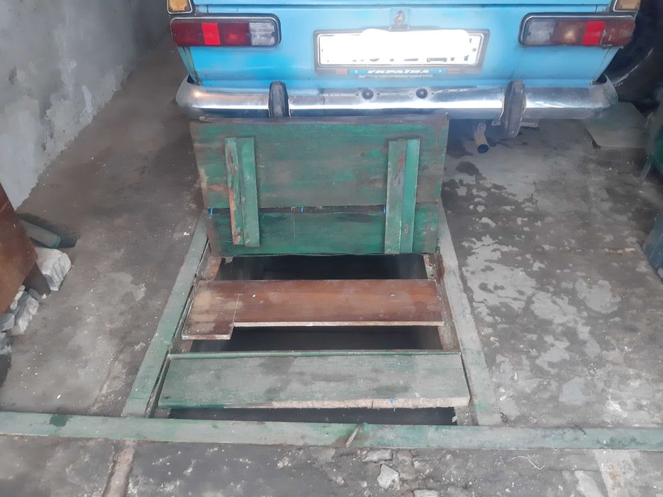 Продам Гараж 8×3