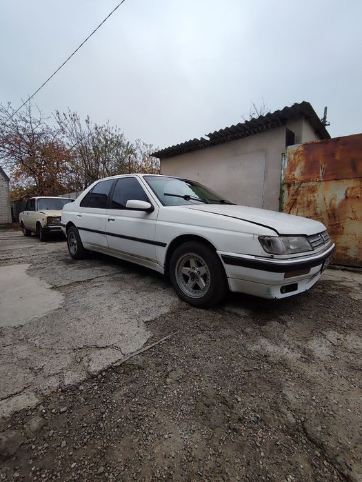 Продам Пежо 605 3.0