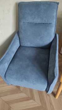 Bardzo wygodny Fotel wypoczynkowy z funkcją spania niebieski Agata