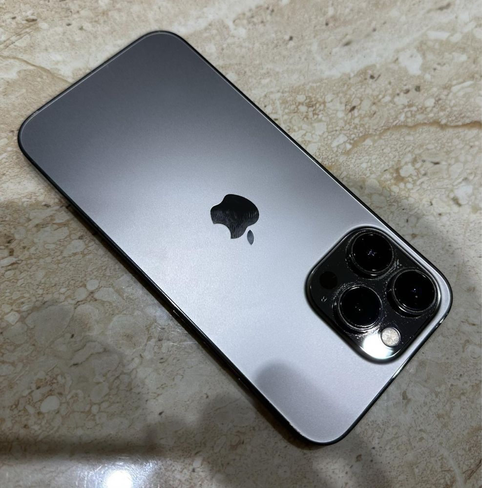 Продам iPhone 13 Pro 256