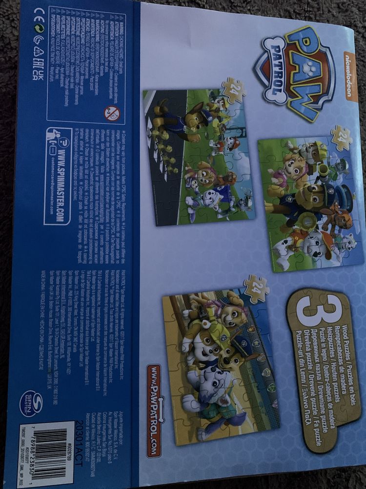 Drewniane puzzle Paw Patrol Nickelodeon 72 elementy