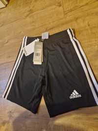 Spodenki adidas nowe 140