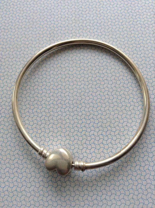 Подарок на руку.