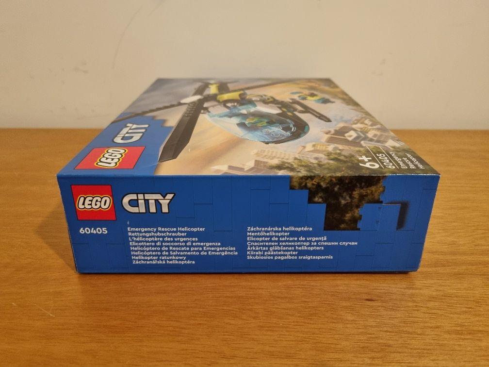 Lego City 60405 - Helicóptero de salvamento de emergência