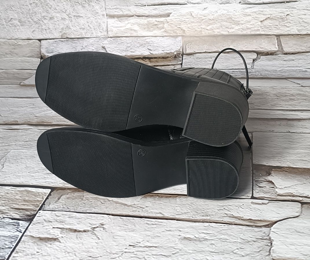Botki damskie Cleve 39