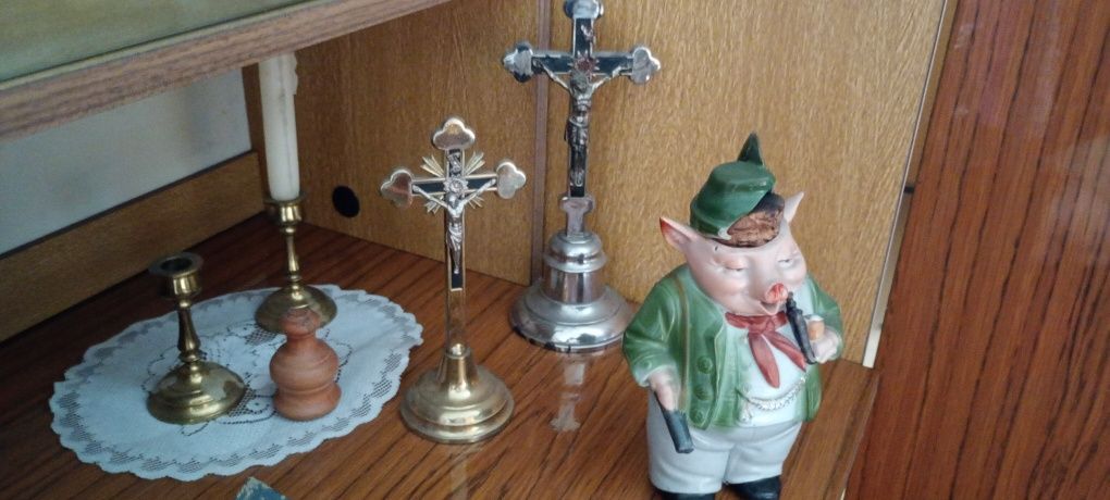 PRL figurki naczynia bombki popielniczki retro