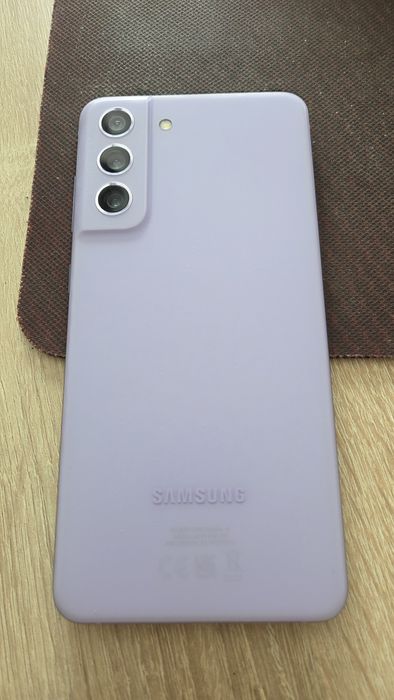 Samsung S21 FE 5G 6/128Gb, komplet
