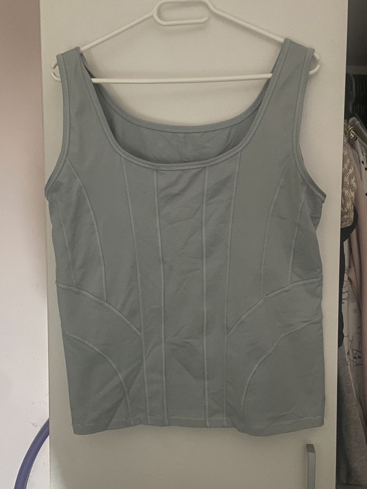 niebieski tank top