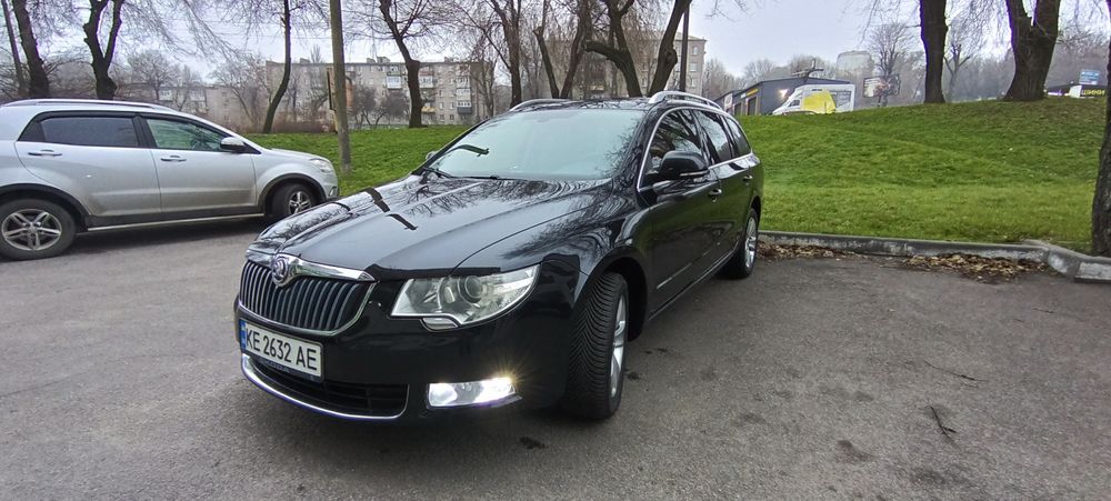 Skoda Superb 2. Универсал 2011г.