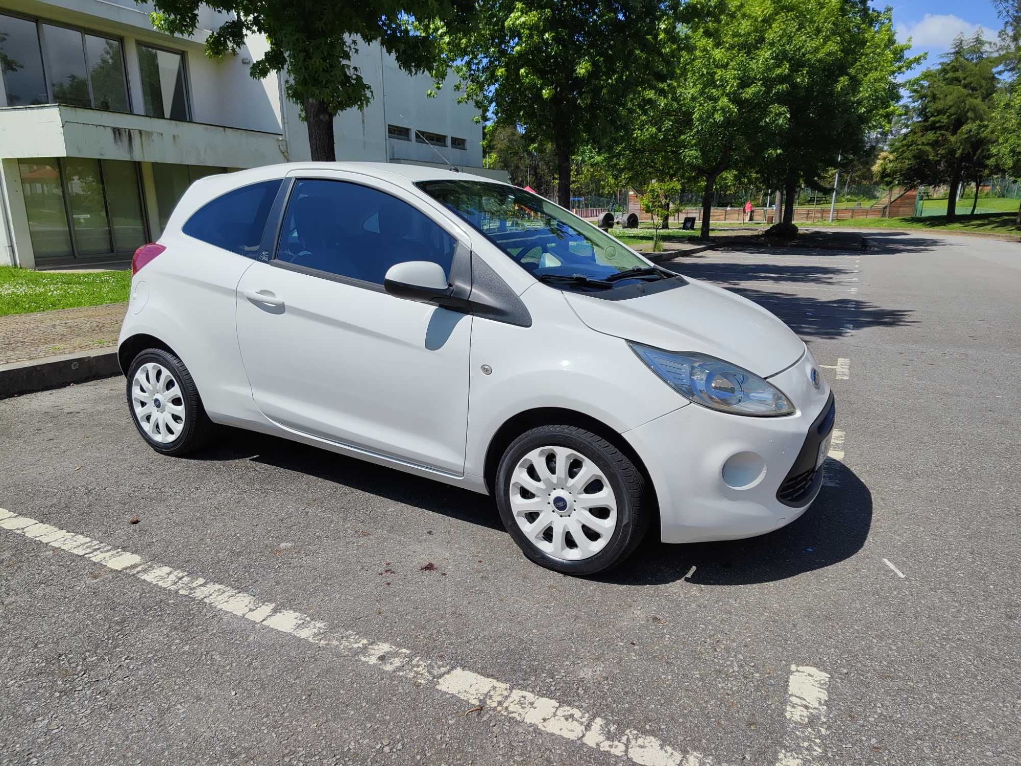 Ford KA 1.2 69 S&S TITANIUM * 11/2014 * Negociável