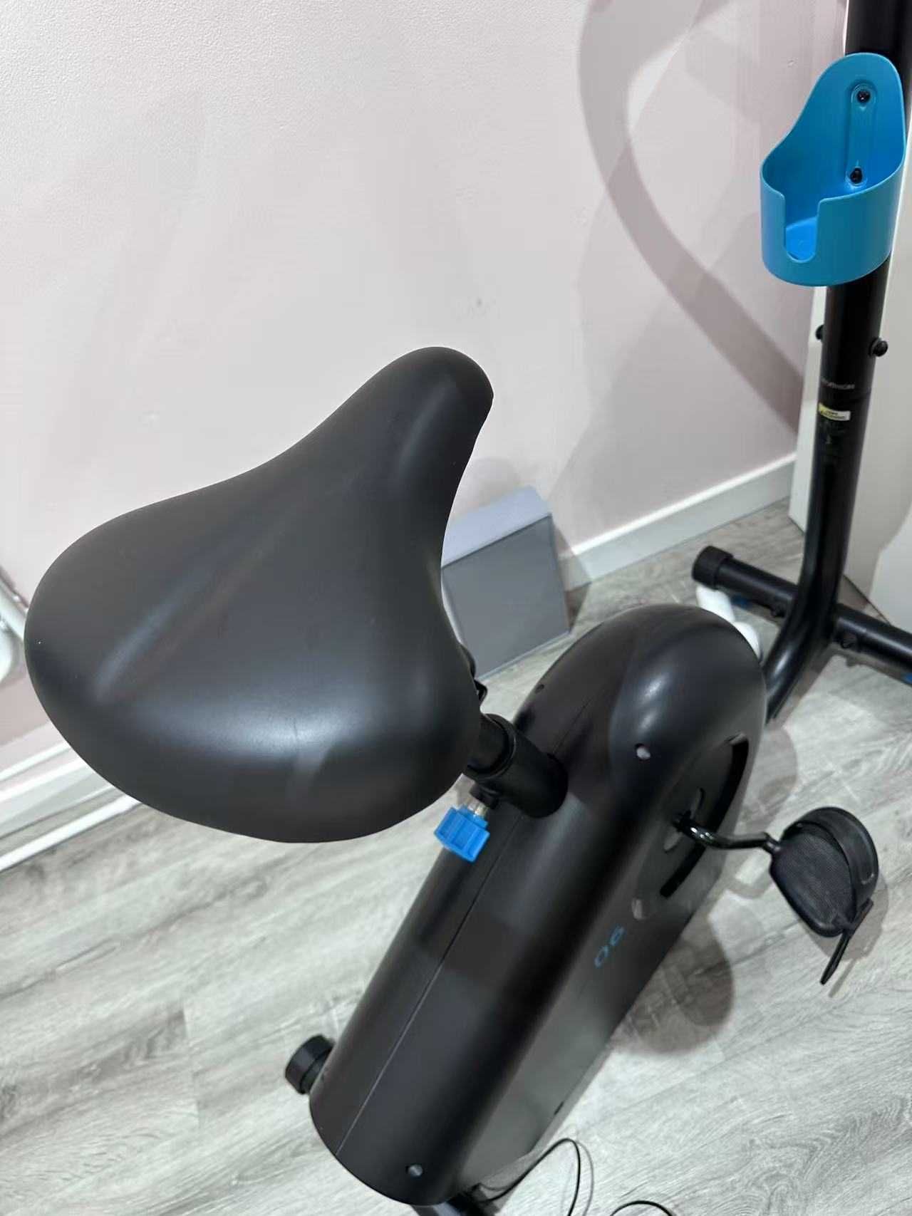 Bicicleta estática DOMYOS 140