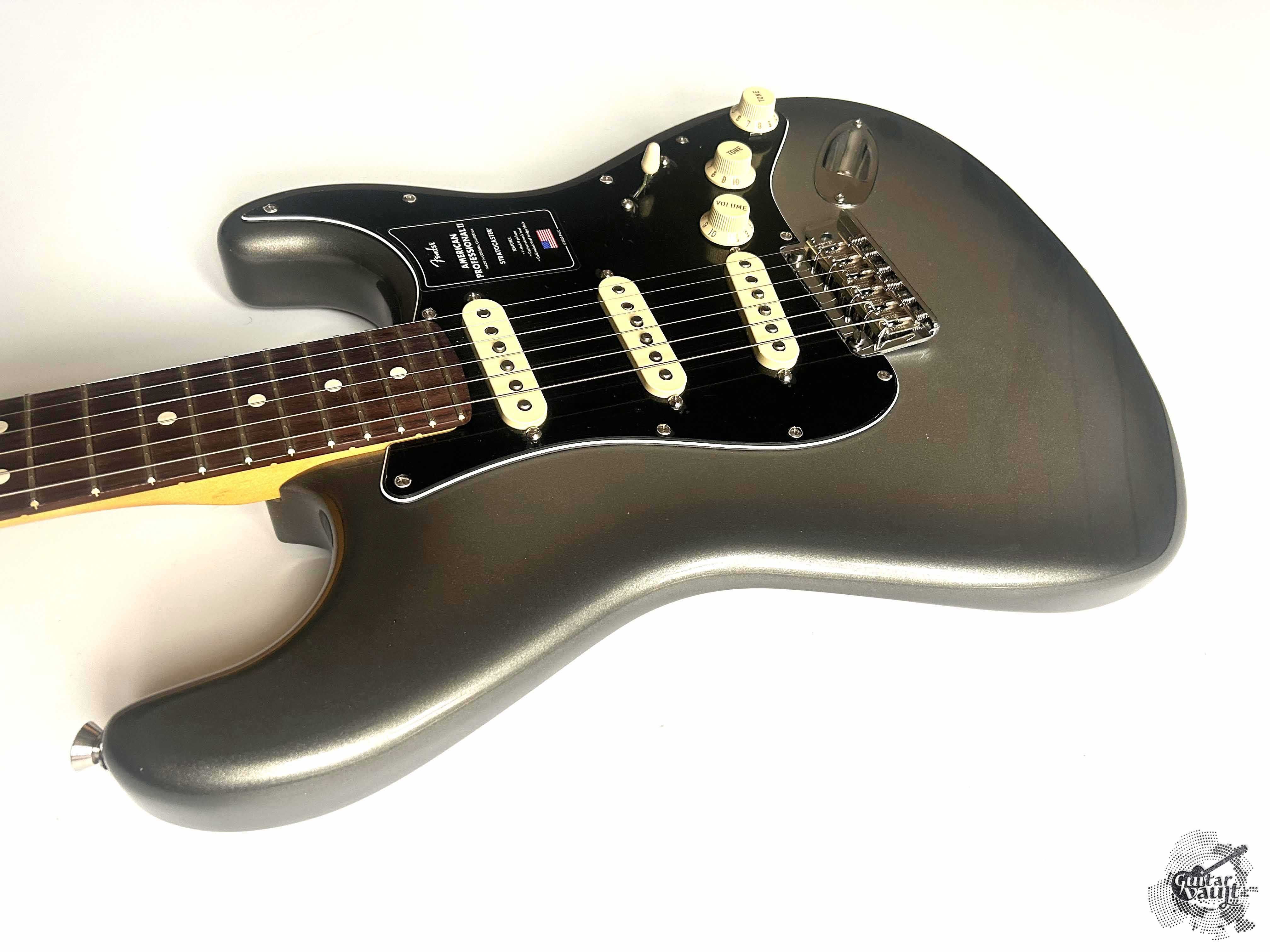 '2024 Новий Fender® 70th Anniversary American Professional II Strat RW