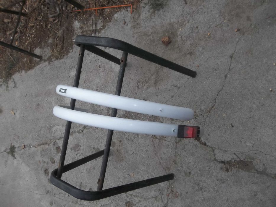 Крылья полноразмерные 28 дюймов.