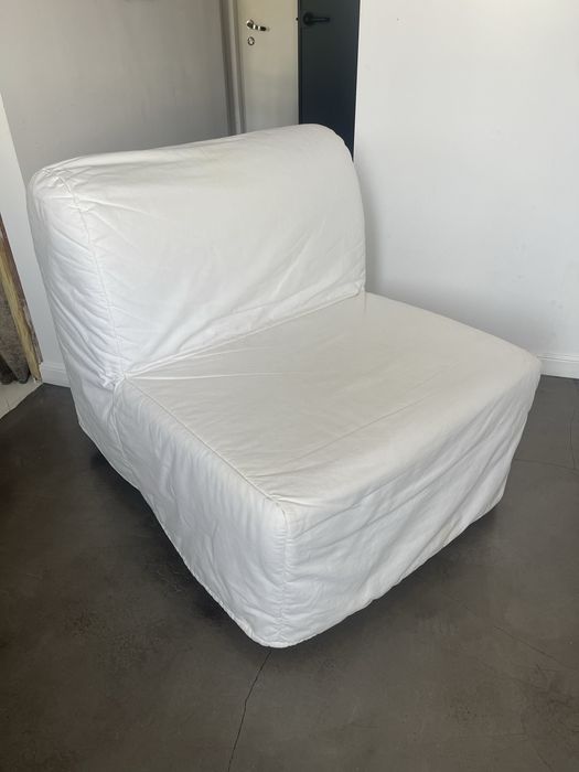 Fotel rozkladany IKEA Lycksele z pokrowcem białym