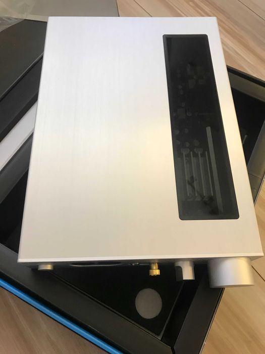 ЦАП підсилювач для навушників Sennheiser HDVD 800