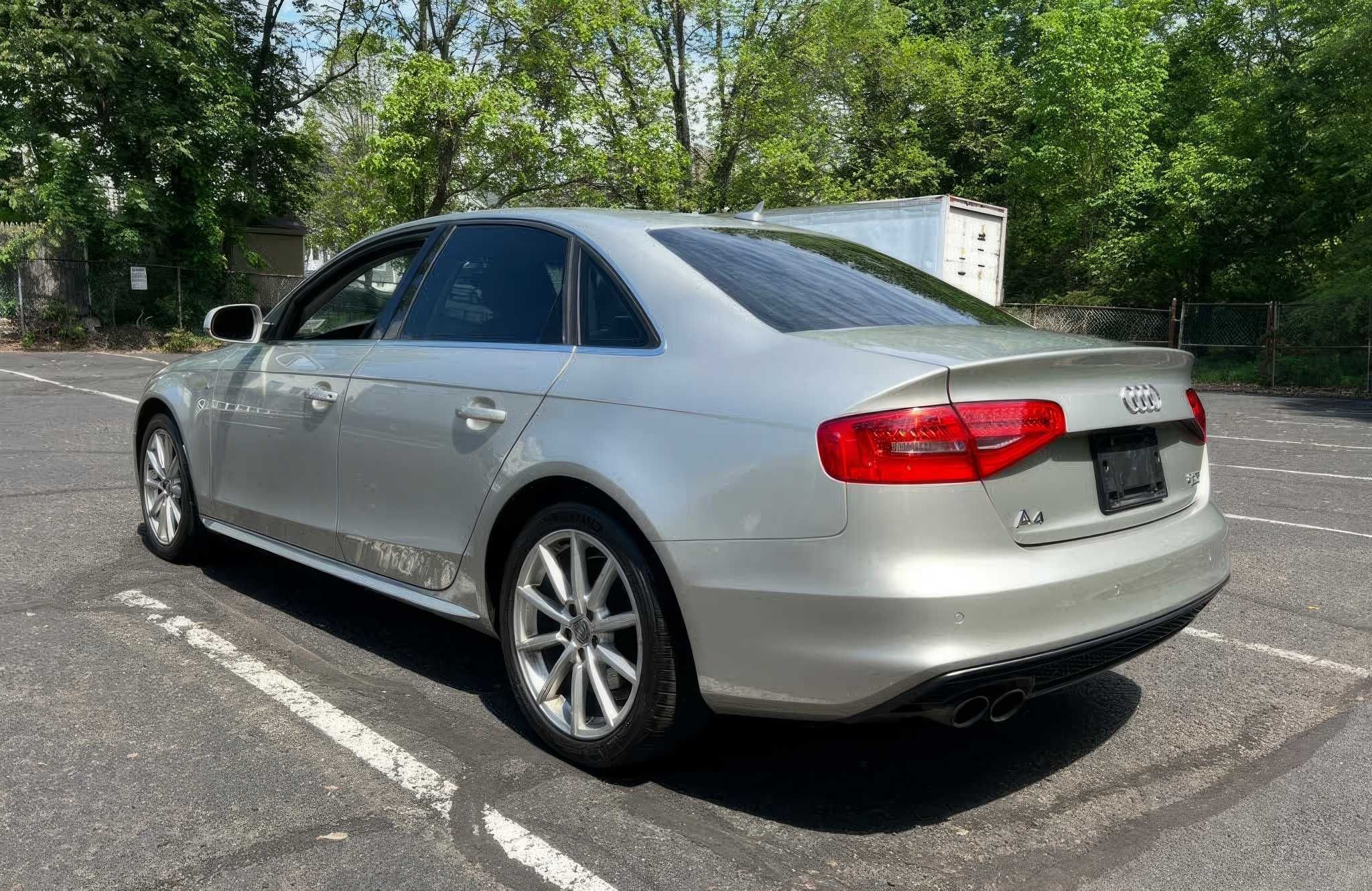 2014 Audi A4 quattro Premium Plus