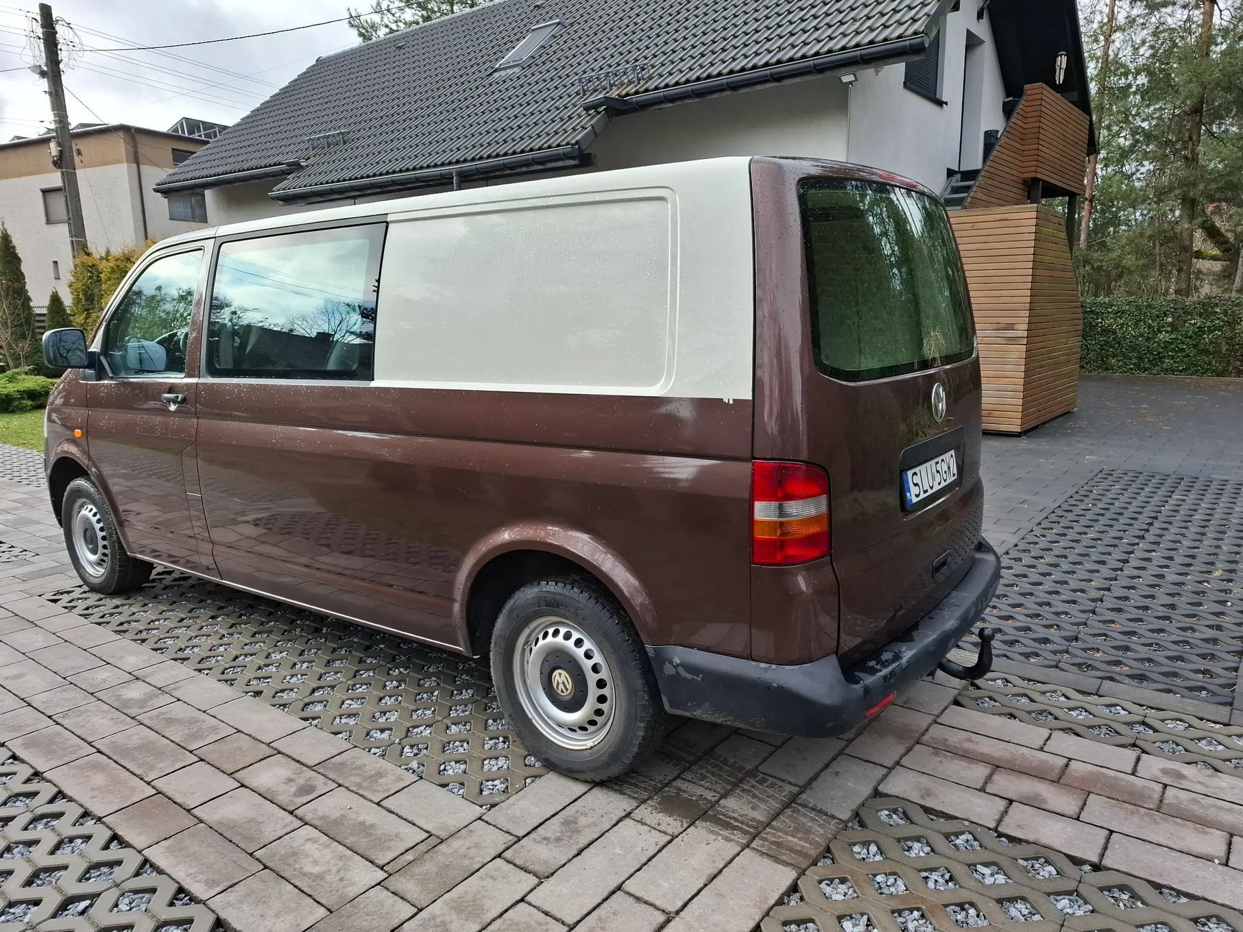 Volkswagen Transporter VW Transporter T5 2003r. 2.5 TDI 6os. VAT1