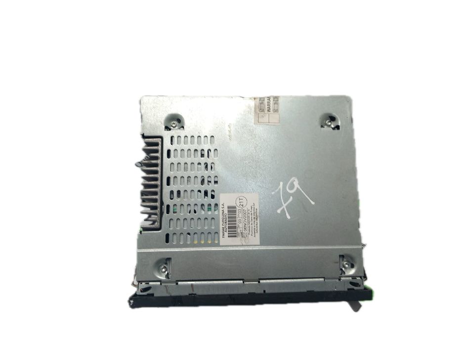 Rádio / auto-rádio VOLKSWAGEN Polo (9N)