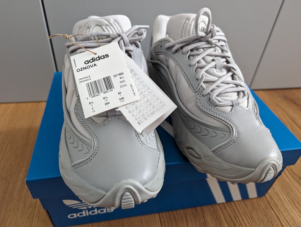 Buty Adidas Oznova NOWE r. 40 za pół ceny