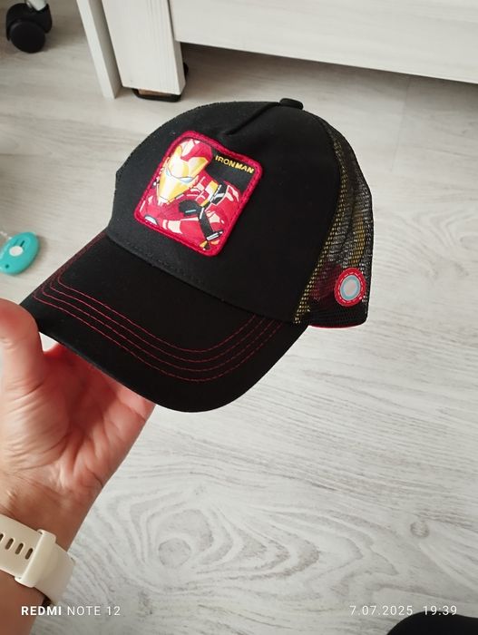 Czapka męska z daszkiem Ironman