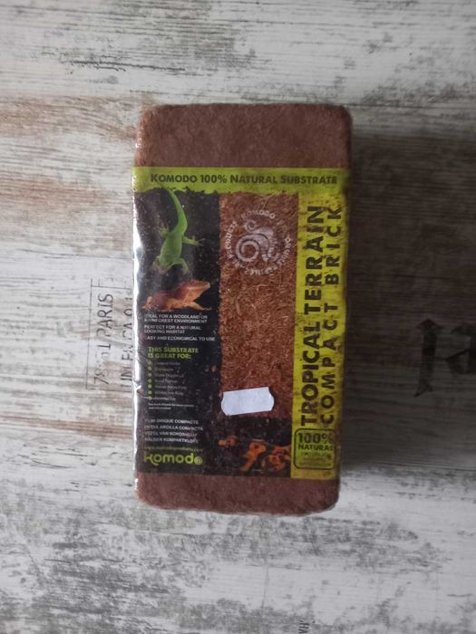 Komodo Tropical Terrain,  субстрат для террариумов  в брикете(7л)