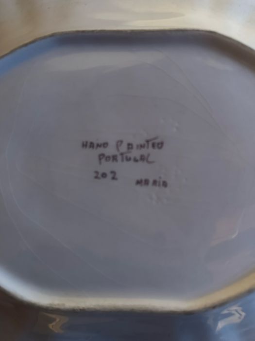 Travessa antiga pintada à mão