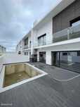 Moradia T4 com Piscina - Alcochete