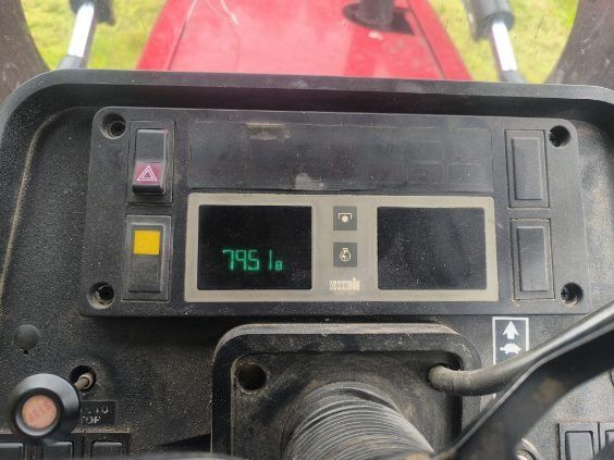 CASE 4220 TUR 2023r.