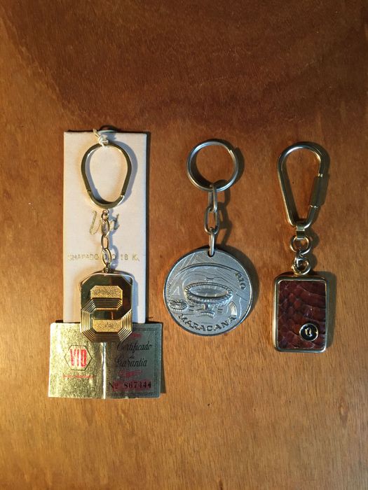 3 PORTA-CHAVES - antigos