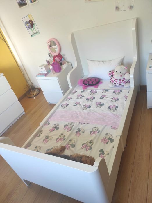 Cama de criança Extensivel do IKEA