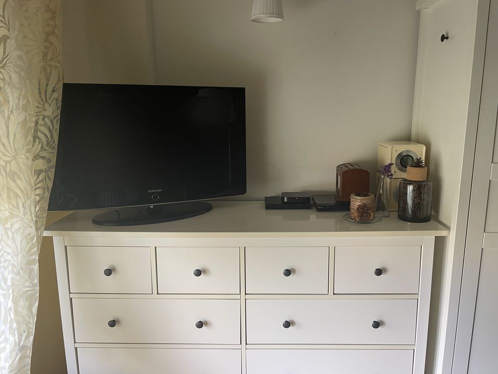 Comoda Hemnes Ikea
