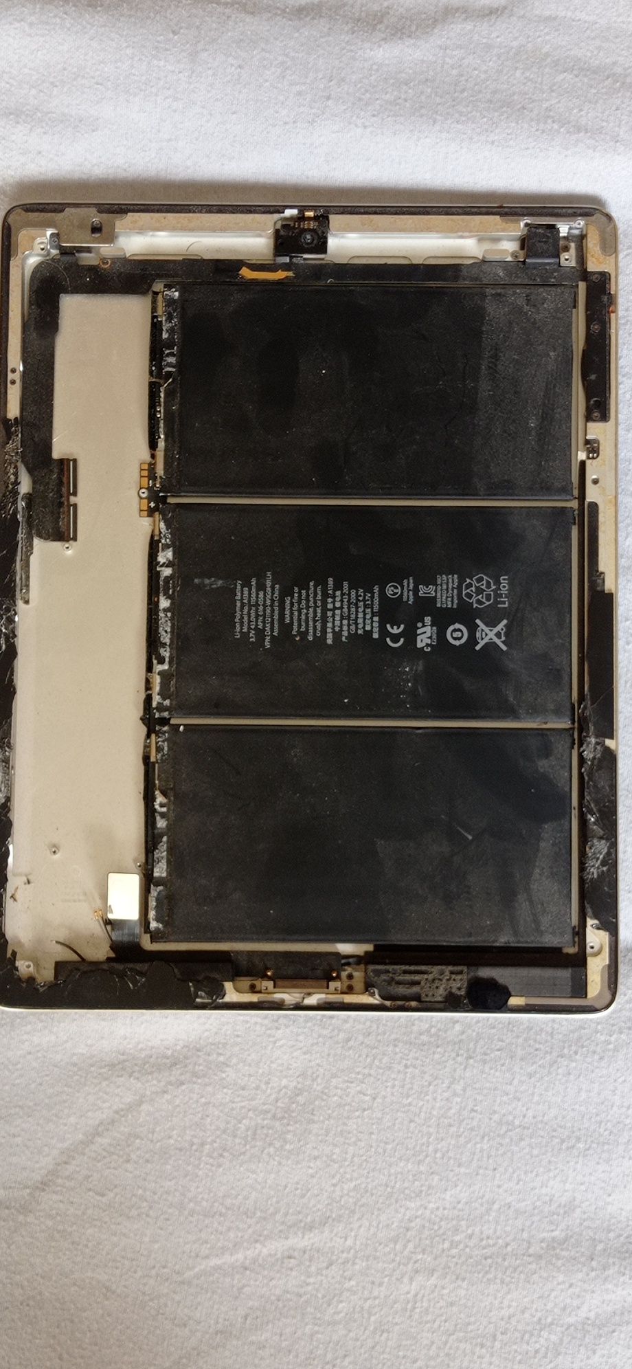 Tablet ipad para aproveitar peças